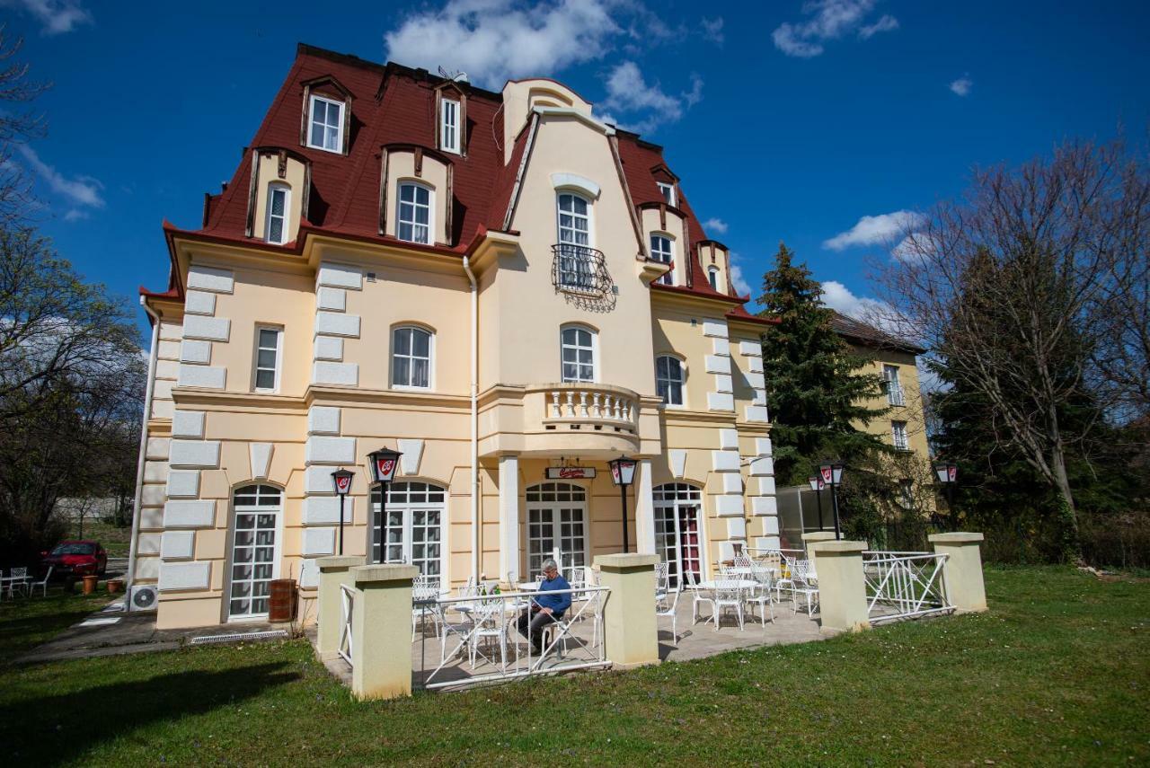 Walzer Hotel Budapest Exterior photo